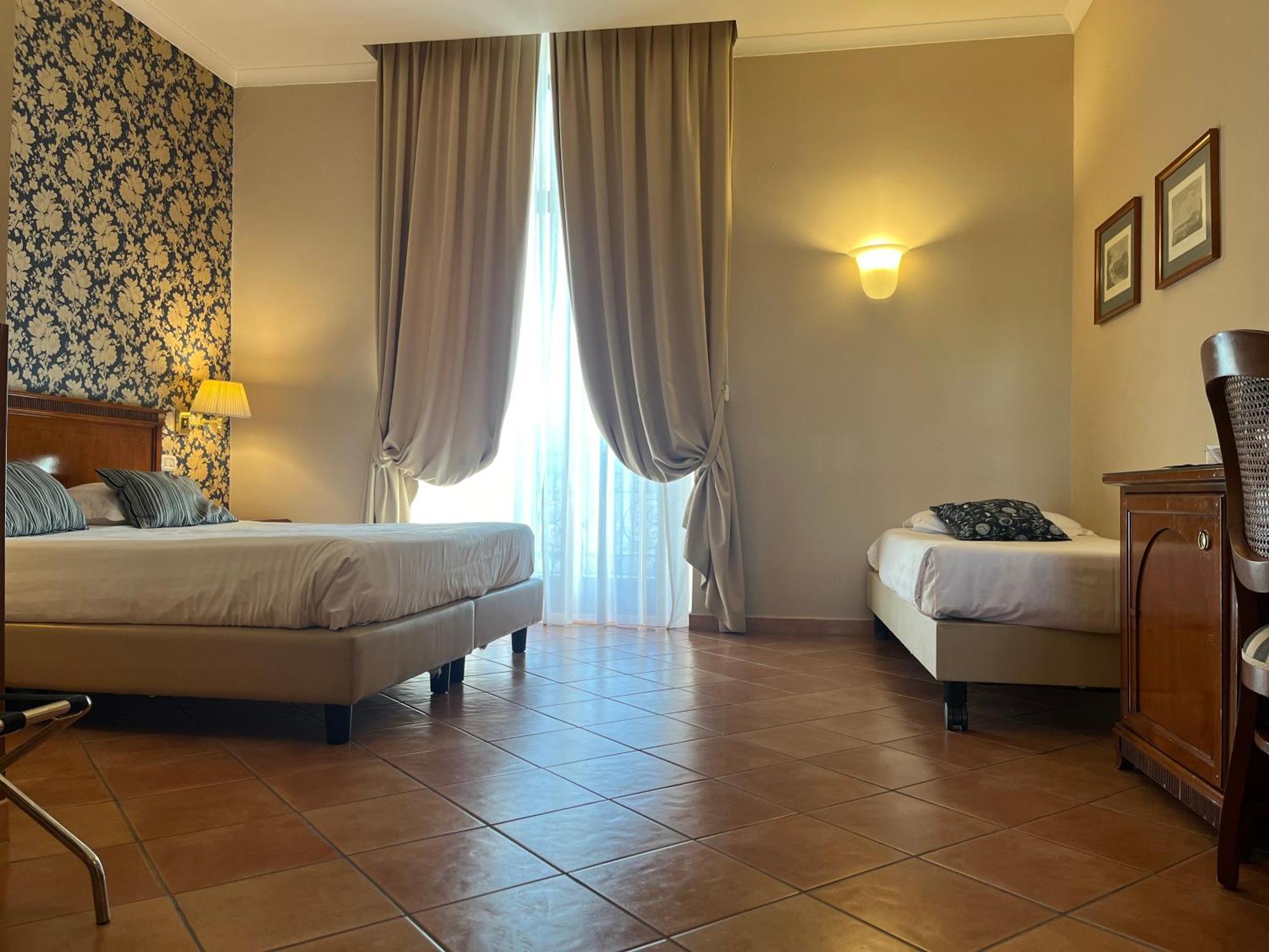 Hotel Nuvo Naples Exterior photo