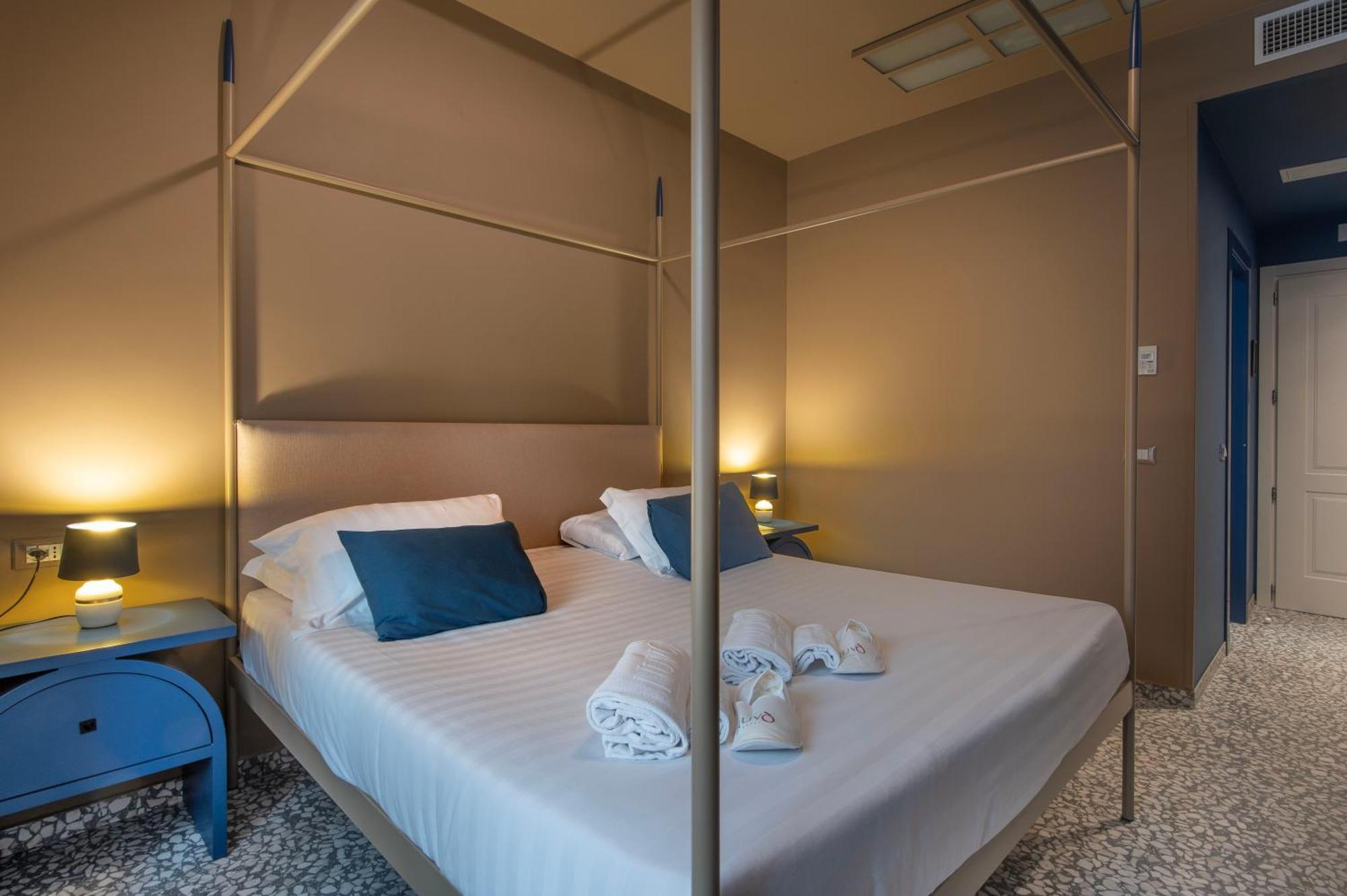 Hotel Nuvo Naples Exterior photo